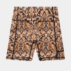 Sacré Shayla Biker Shorts Size Large